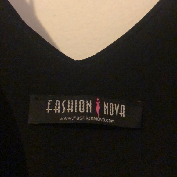 FASHION NOVA DRESS - Picture 5 of 6